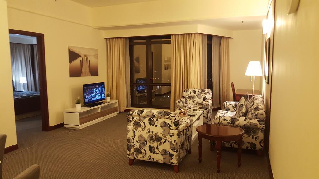 The Suites At Times Square Kl Kuala Lumpur Bagian luar foto